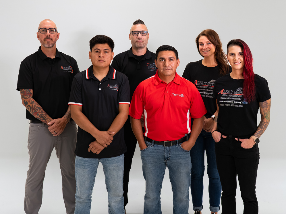 The Alfa Y Omega Construction Inc. team in Omaha, Nebraska
